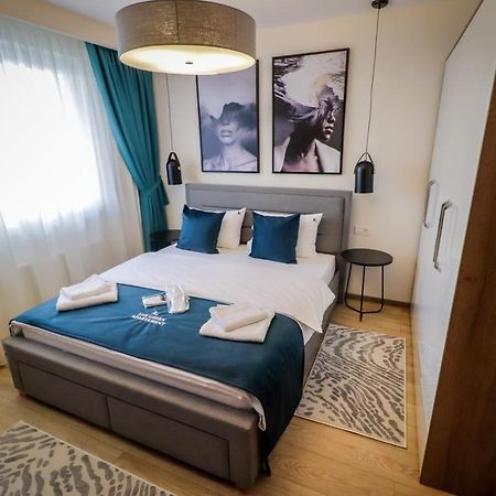 Lux Green Apartament 2 Appartement Braşov Buitenkant foto