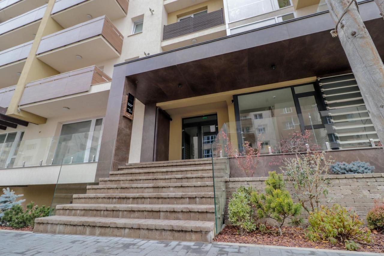 Lux Green Apartament 2 Appartement Braşov Buitenkant foto