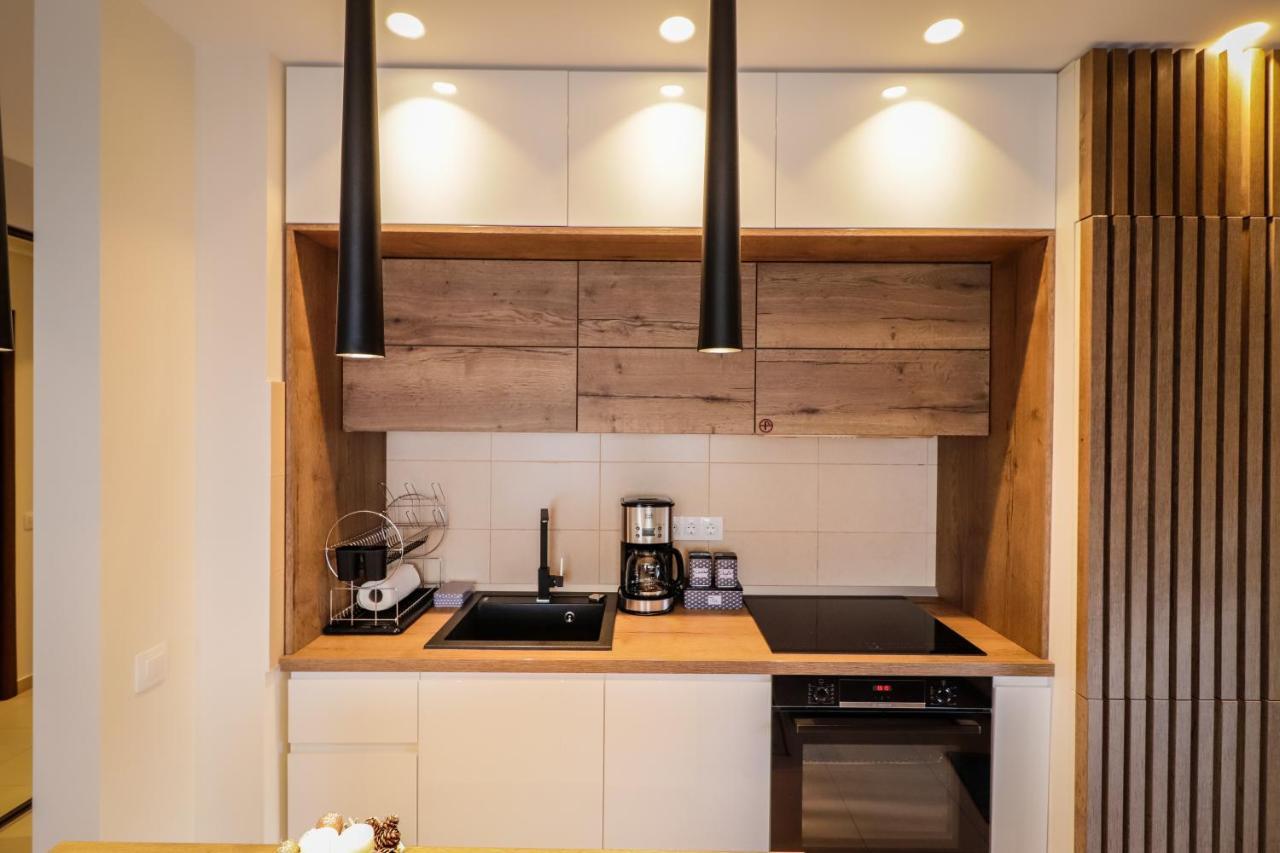 Lux Green Apartament 2 Appartement Braşov Buitenkant foto