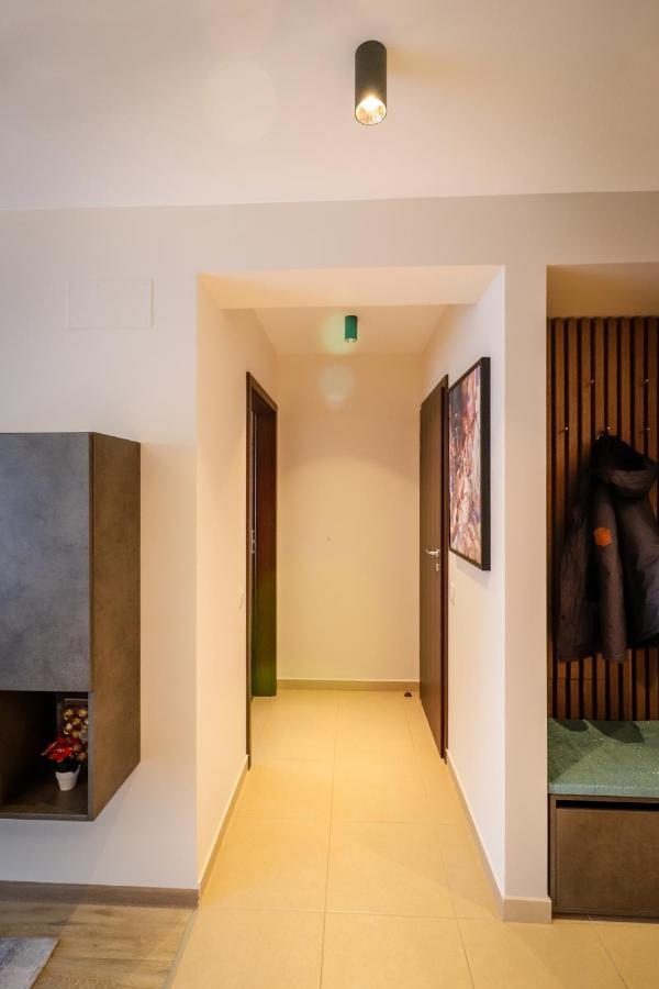 Lux Green Apartament 2 Appartement Braşov Buitenkant foto
