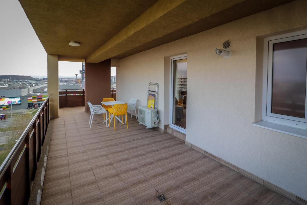 Lux Green Apartament 2 Appartement Braşov Buitenkant foto